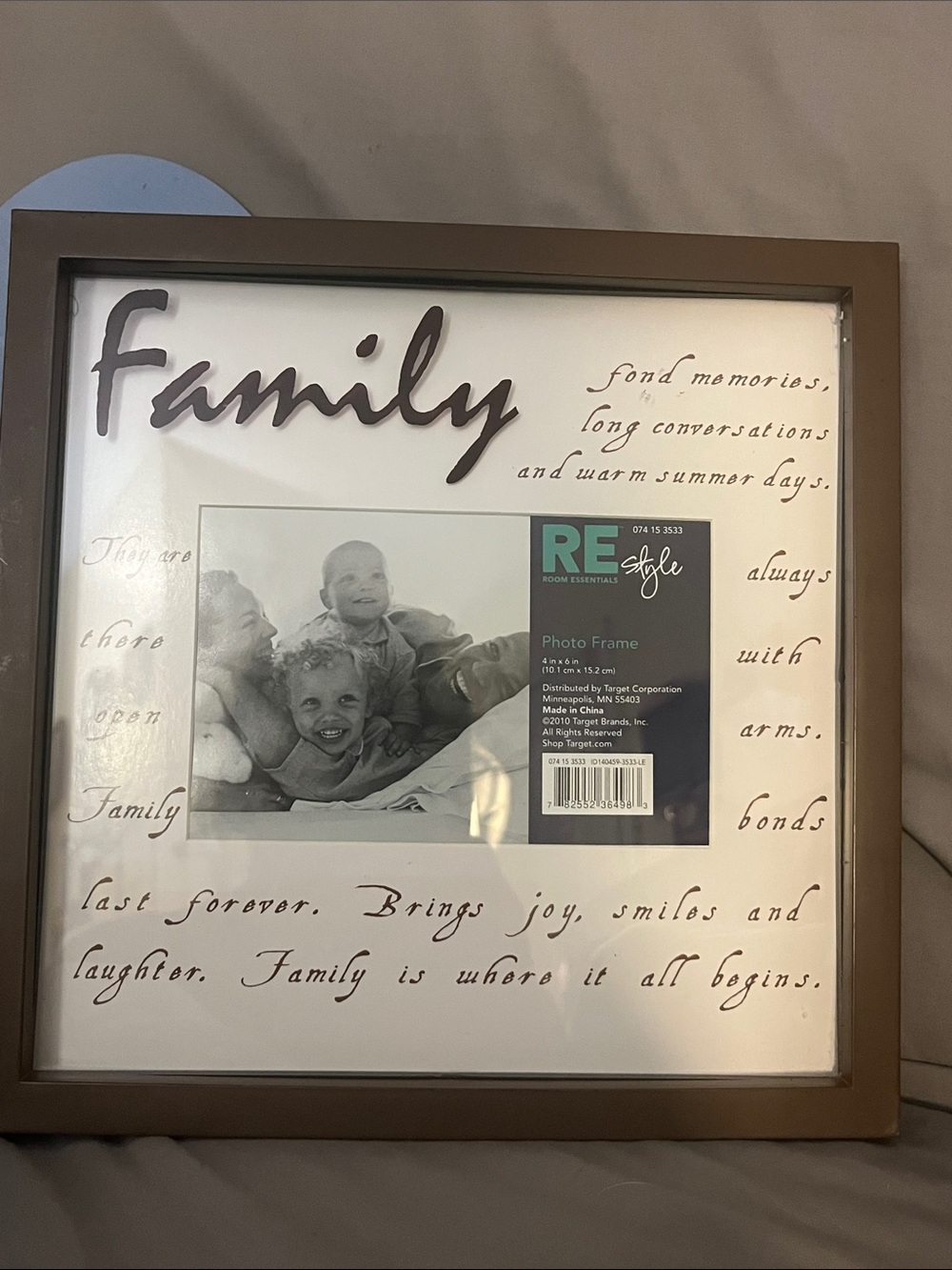 REstyle 'Family' Decorative Brown Picture Frame